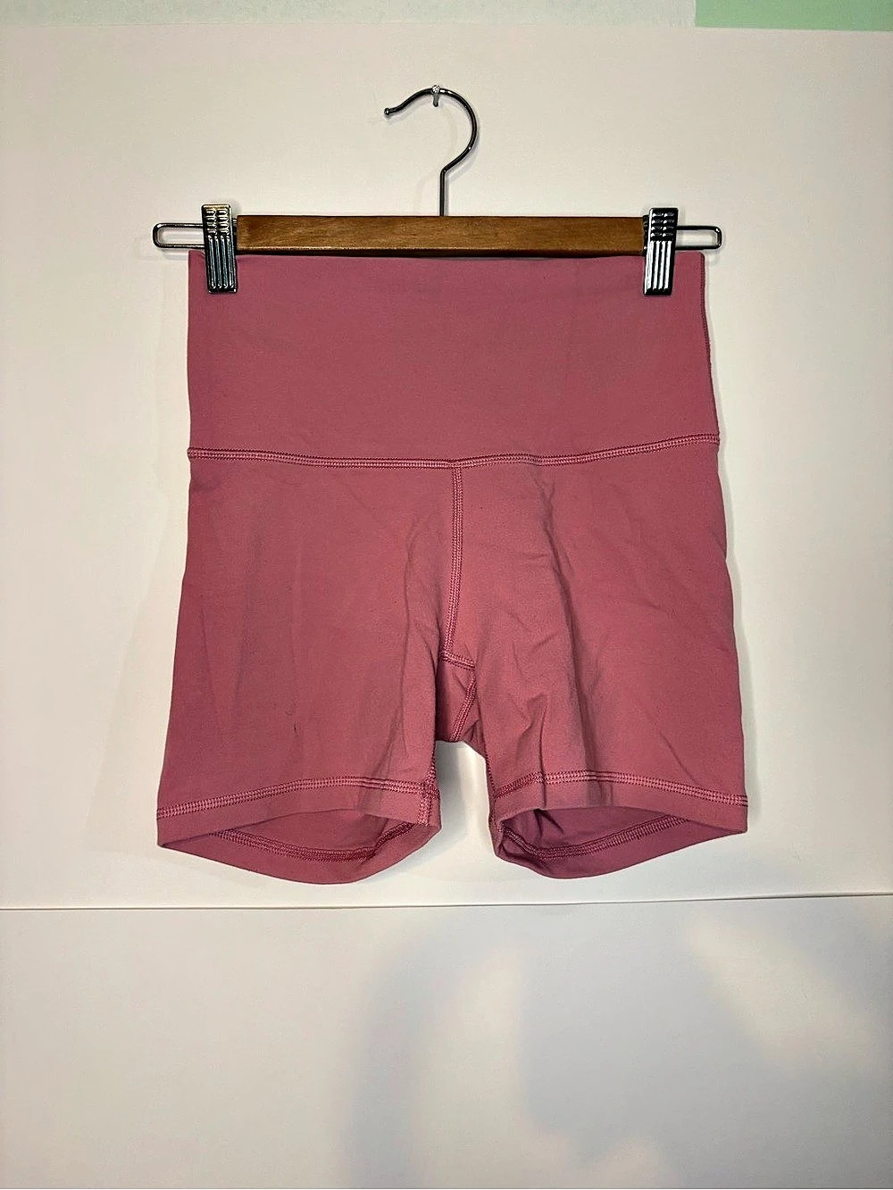 TNA Action Athletic Shorts in Pink Size Small